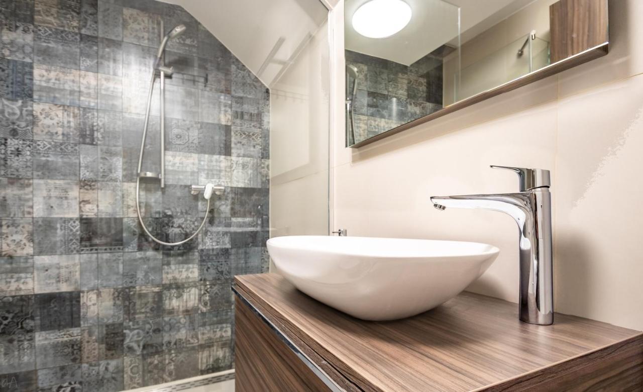דירות מורטר Boutique La Perla Jacuzzi מראה חיצוני תמונה